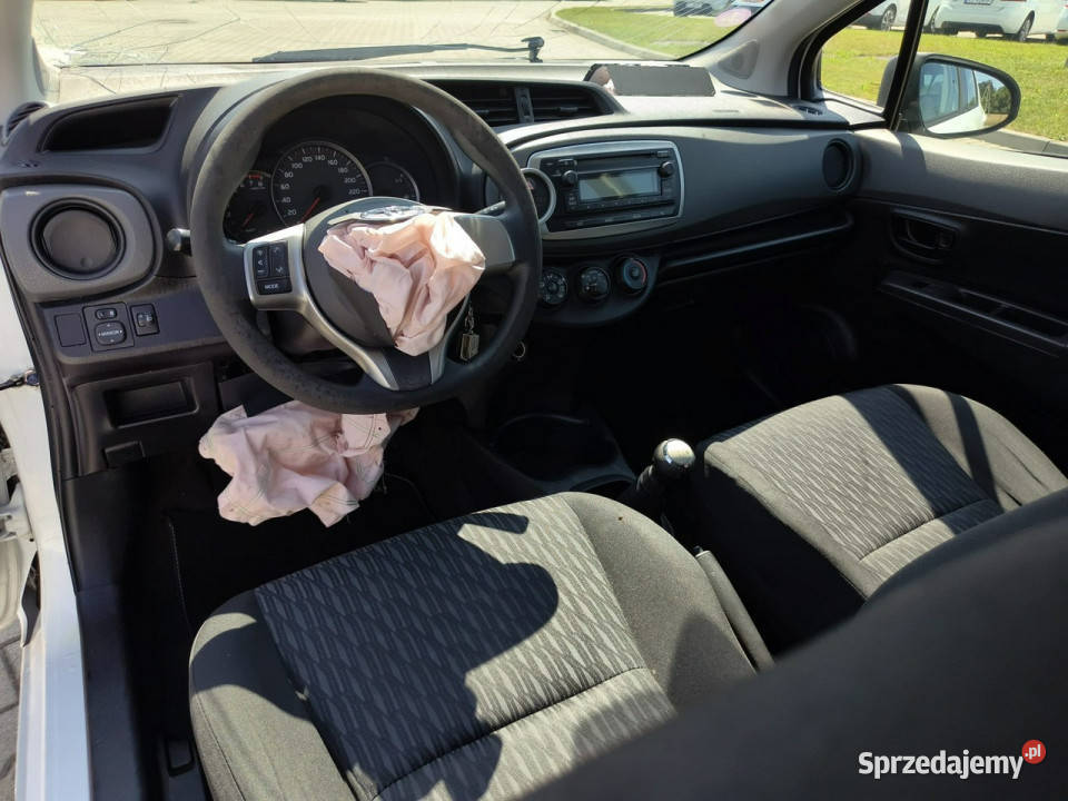 Toyota Yaris 10 benzyna 70 5DRZWI EKONOMICZNY Kęty