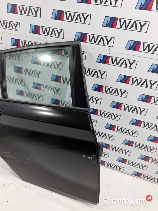 BMW F20 DRZWI PRAWY TYŁ TYLNE PRAWE 668 SCHWARZ