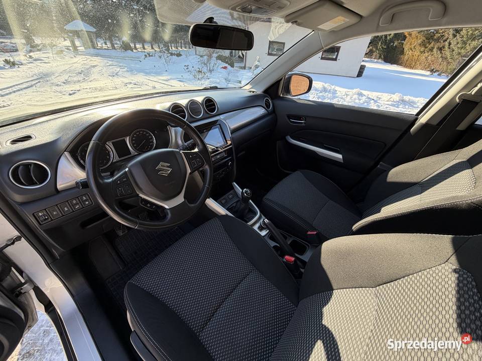 Suzuki Vitara 16 benzyna AllGrip 4x4 wersja małopolskie Gorlice