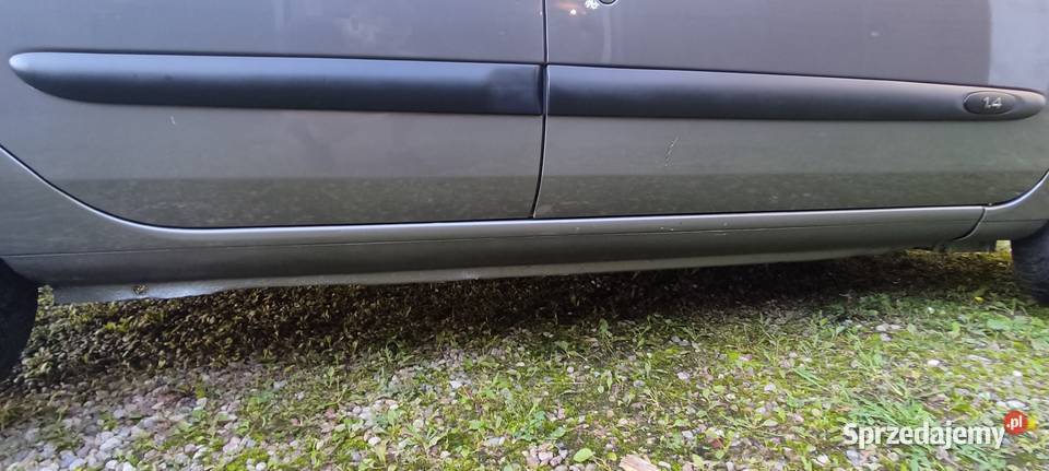 Renault Thalia 14 benzyna 75 Słupsk sprzedam