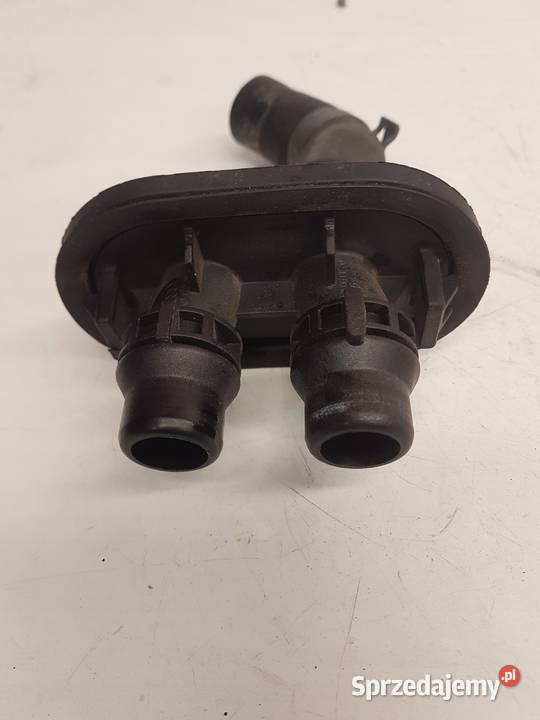 RURA WĄŻ KRÓCIEC WODY AUDI A4 B8 A5 8K0122327EK osobowe