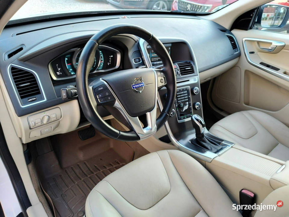Volvo XC 60 biały mazowieckie Mińsk Mazowiecki