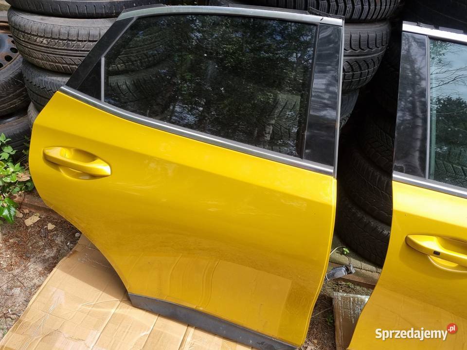 DRZWI PRAWY TYŁ KIA XCEED DRZWI PRAWY TYŁ XCEED Drzwi