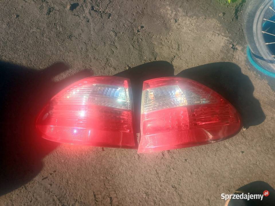 Komplet lampa lampy tylne tył Mercedes E W211 Lampy tylne śląskie Tychy sprzedam