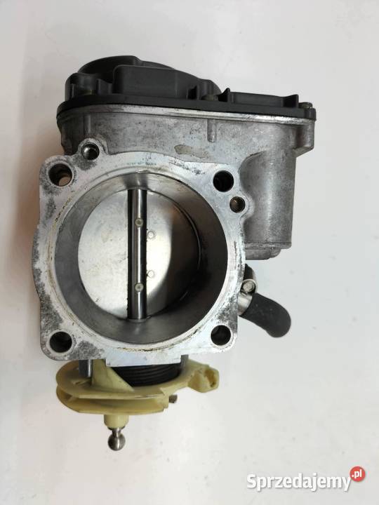 PRZEPUSTNICA 078133063AK 24 V6 Audi A6 II Części samochodowe