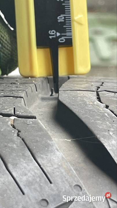 2 Oponykumho Solus wielosezonowe 8mm 275 55 17 Bogatynia