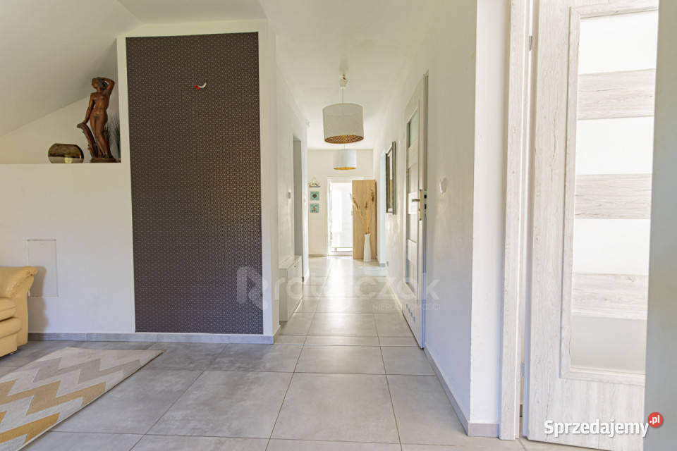 Sprzedaż domu wolnostojącego 195m2 Kamień Sprzedaż pomorskie sprzedam