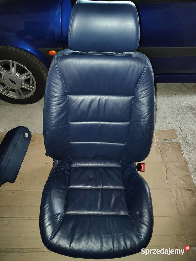 Siedzenia skórzane Audi A6 C5 Avant niebieskie osobowe Fotele i kanapy Zagościniec