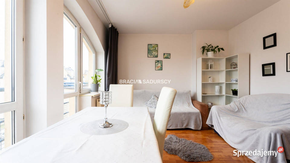 Do sprzedaży mieszkanie Kraków 6675m2 4pok 66.75m2 sprzedam