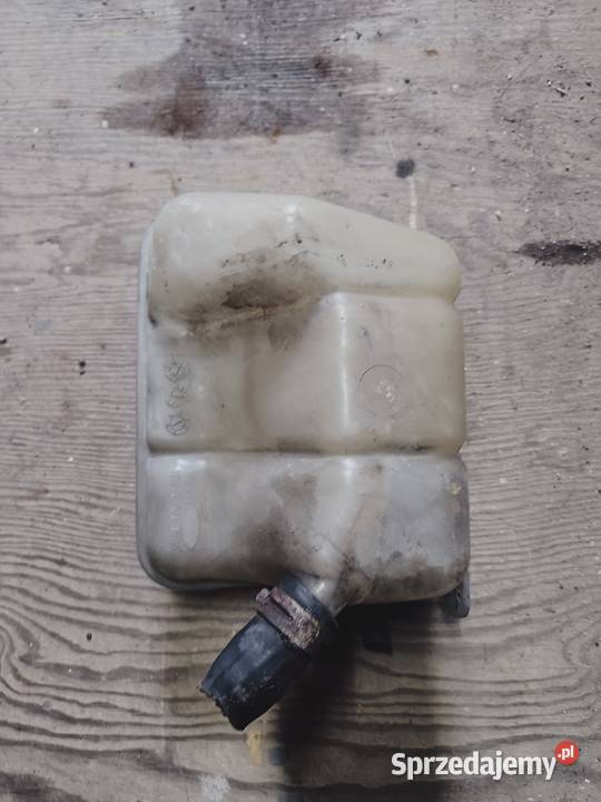Zbiorniczek wyrównawczy Ford Focus MK1 osobowe mazowieckie Łagów
