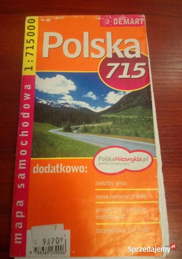 Mapa Polski Skala 1:715000. 2010 roku