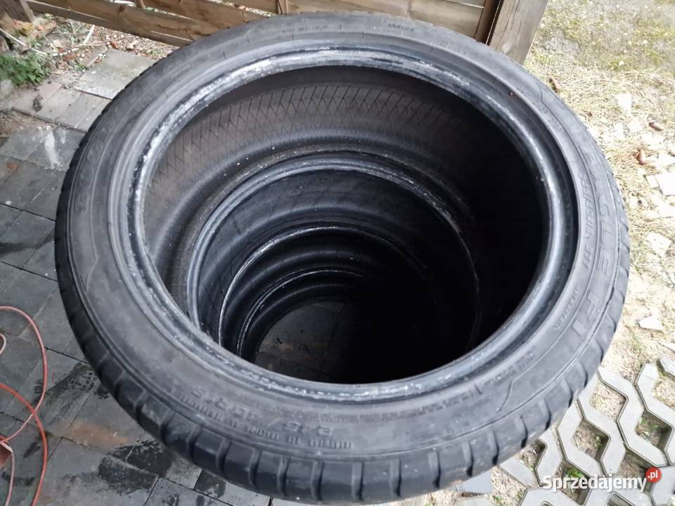 Opony 2454018 R18 Michelin