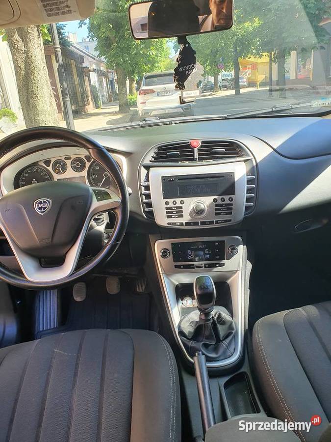 Lancia 16l 120kon 2012r okazia nieuszkodzony Delta Kędzierzyn-Koźle sprzedam