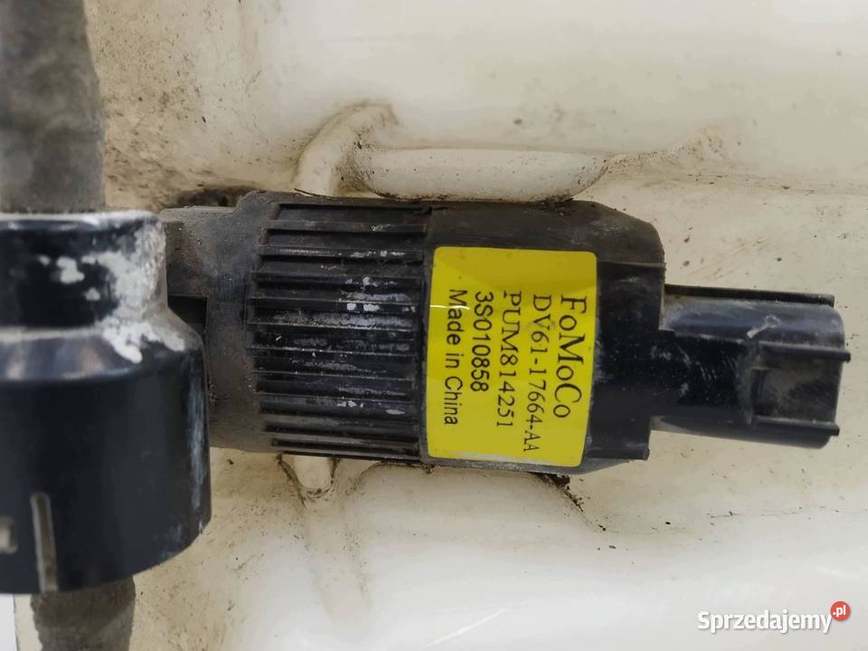 ZBIORNICZEK SPRYSKIWACZY DS7317B613AF Ford sprzedam