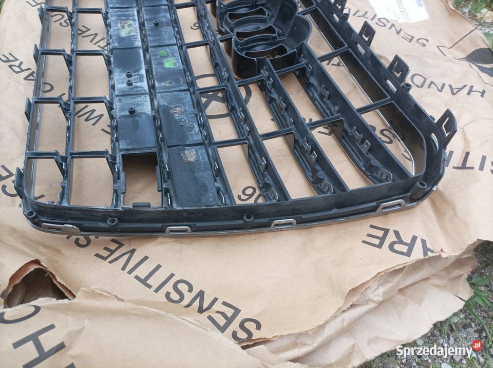 Audi A8 D4 lift atrapa Karoseria