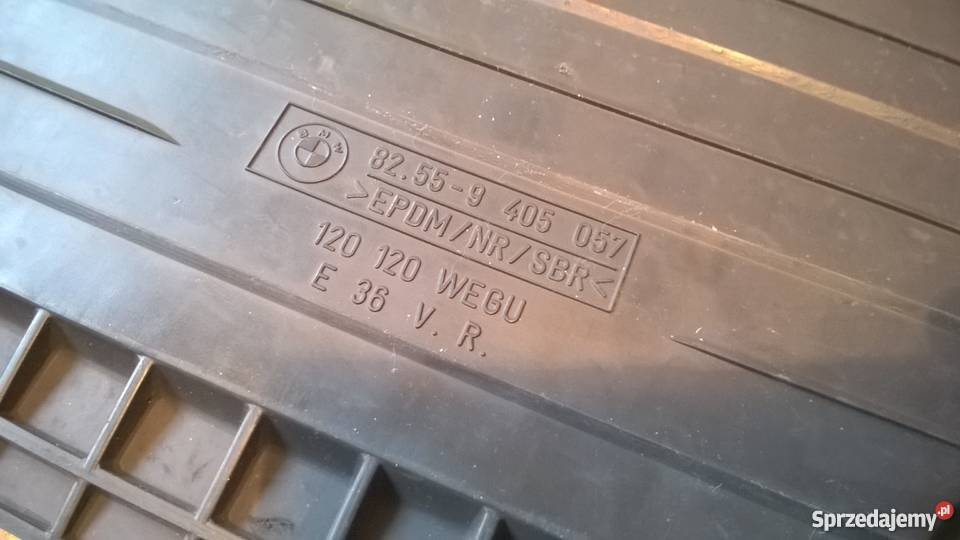 Dywaniki gumowe BMW e36 Sedan sprzedam