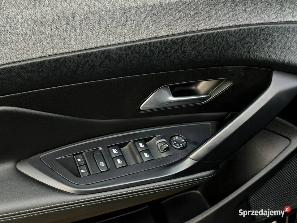 Peugeot 308 III 12 PTech 130 Eu6 Grzane fotele komputer pokładowy 308 śląskie Goczałkowice-Zdrój