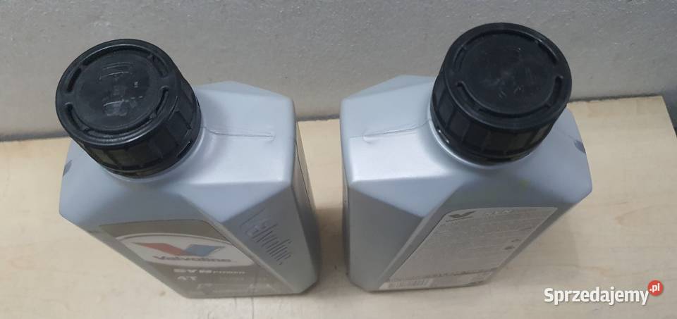 Olej silnikowy Valvoline Synpower 4T 10W50