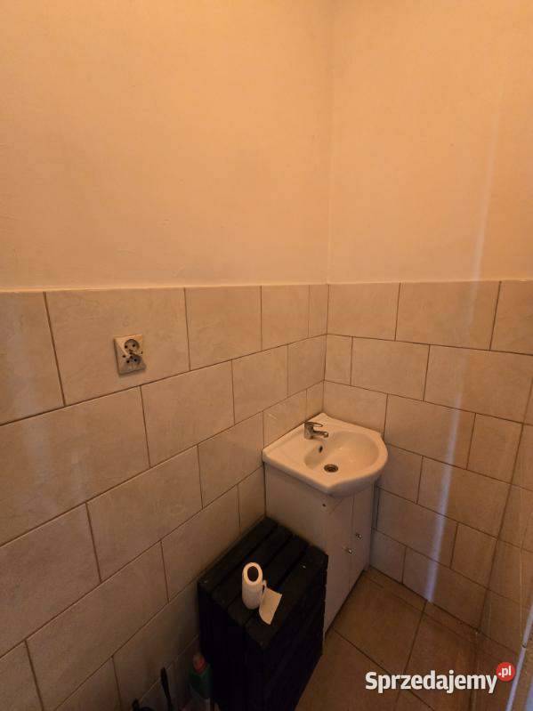 Wynajmę lokal Użytkowy Radom Struga 29 Ilość pomieszczeń 3 sprzedam