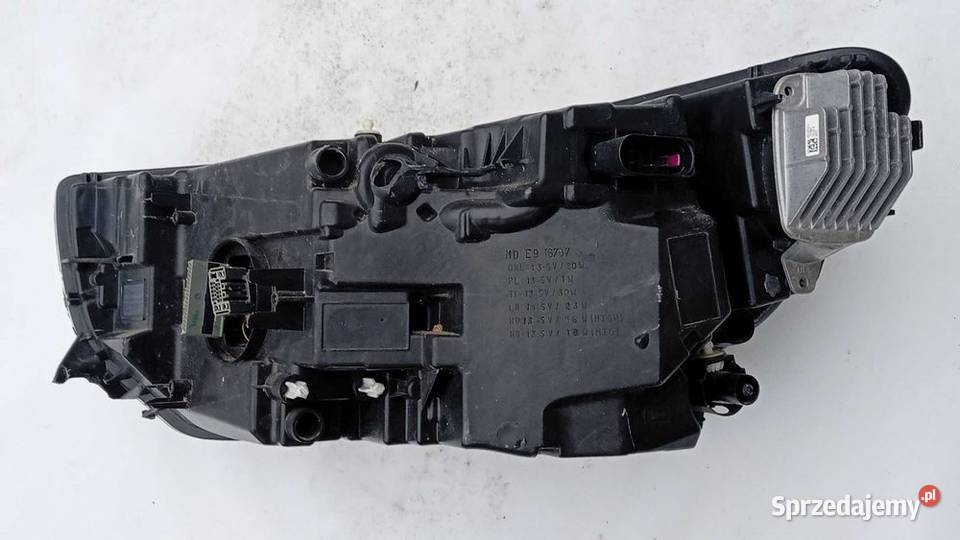 Volvo XC40 Full Led reflektor lampa prawy przód Przeźmierowo