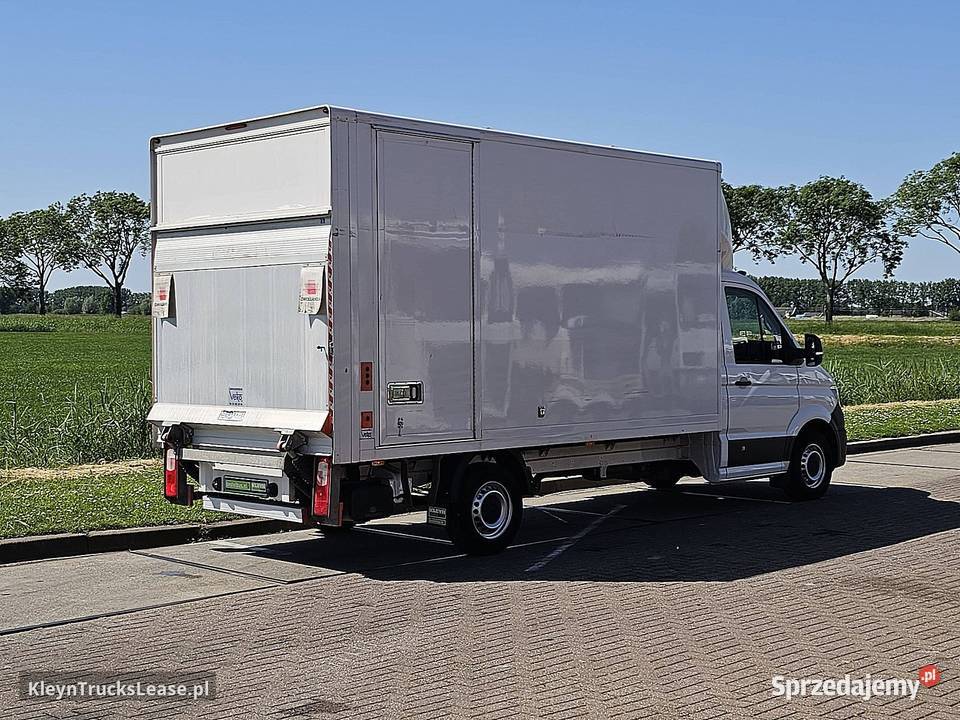 Volkswagen CRAFTER 35 20 kontener winda Rok produkcji 2023 Samochody dostawcze