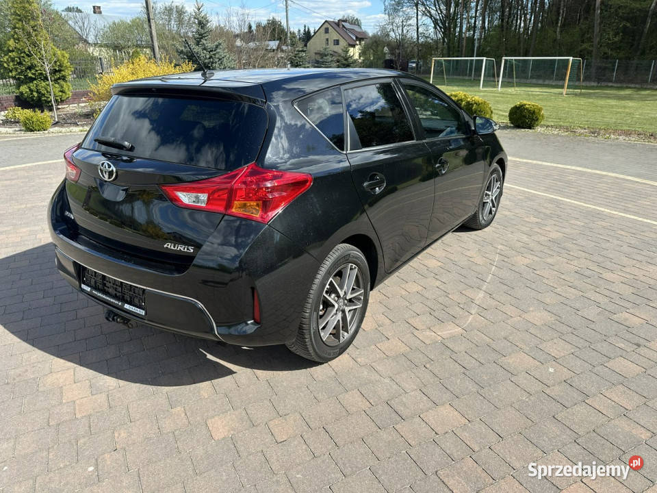 Toyota Auris II 2012 klimatyzacja Auris Lipówki