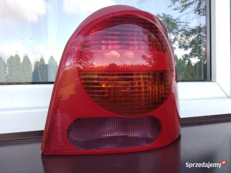 Renault Twingo I 1 FL LIFT lampa tył tylna prawa osobowe łódzkie Sieradz