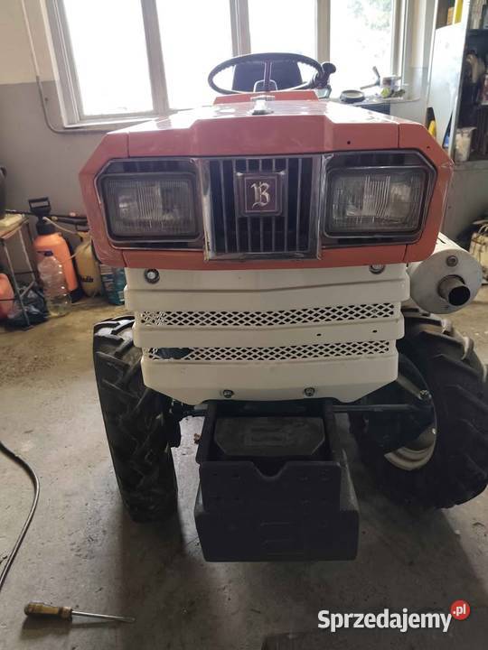 Kubota B1702 Kostarowce