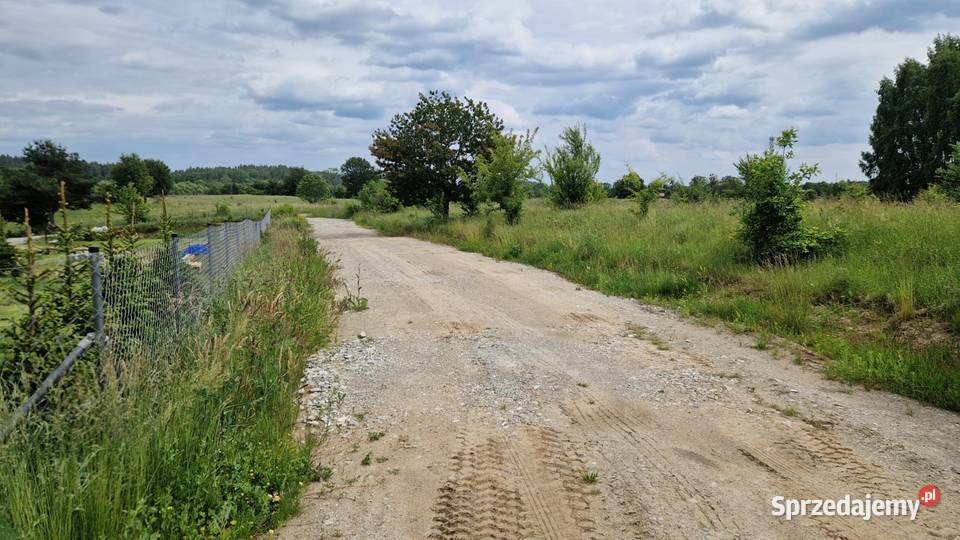 Sprzedam uzbrojoną działkę 300 metrów jeziora 1704m2 Kretowiny sprzedam