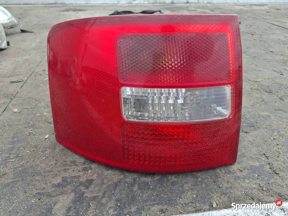Lampa Lewa Tylnia Audi A6 C5 Sedan Wisznice