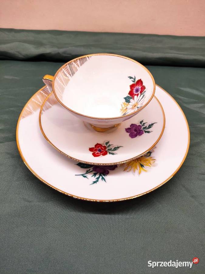 Filiżanka ze spodkiem i talerzykiem porcelana Filiżanki i spodki Głuchołazy
