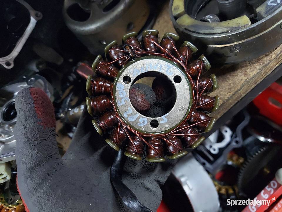 Kawasaki GPZ 500 iskrownik alternator stojan Stojany dolnośląskie Jelenia Góra