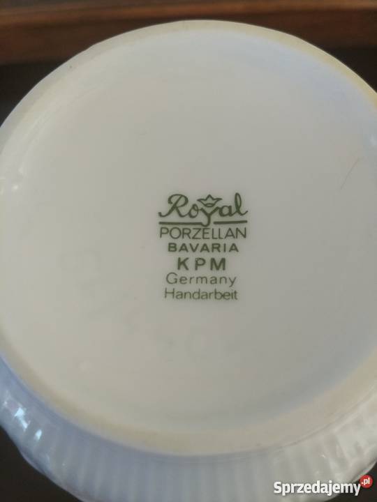 Wazon Royal KPM z kolekcji biały 4 Ropa