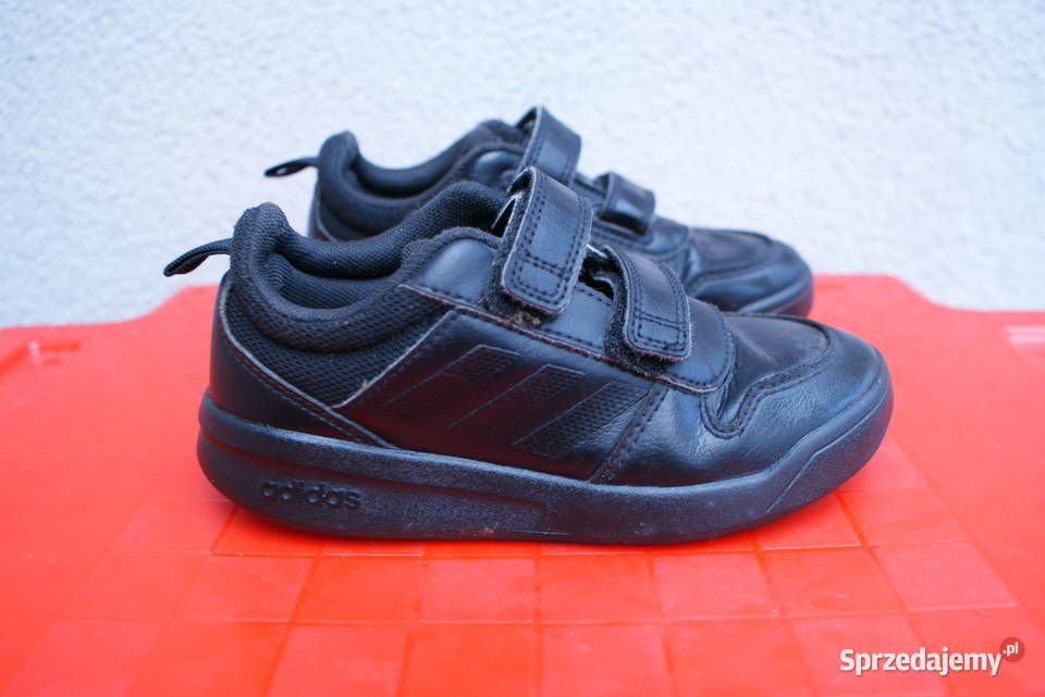 Oryginalne Buty Sportowe ADIDAS 305Okazja Nowe warmińsko-mazurskie Olsztyn sprzedam