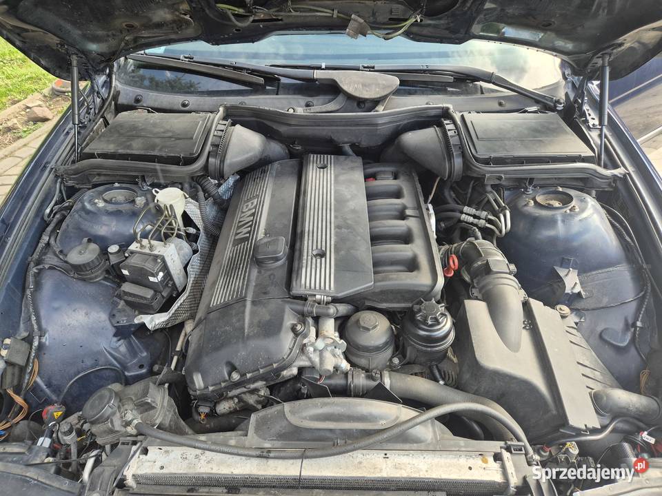 BMW E39 528I M52B28TU Sedan Stubno