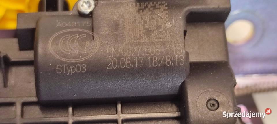 VW TIGUAN II ZAMEK DOCIĄG KLAPY 3G0827887C dolnośląskie