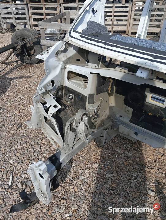 ELEMENT CIĘTY KAROSERII PODŁÓŻNICA PRAWA PRZÓD sprzedam