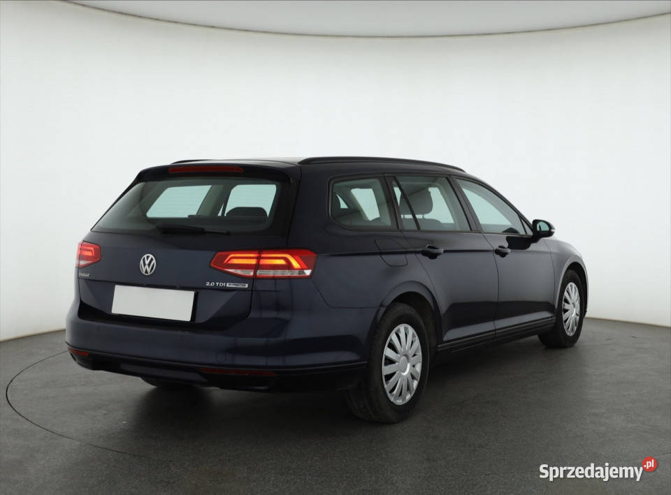 VW Passat 20 TDI Rok produkcji 2016 Passat Piaseczno
