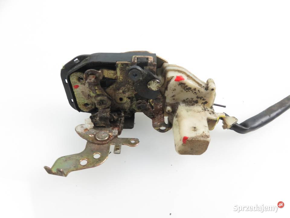 ZAMEK LEWY PRZEDNI MAZDA MPV II