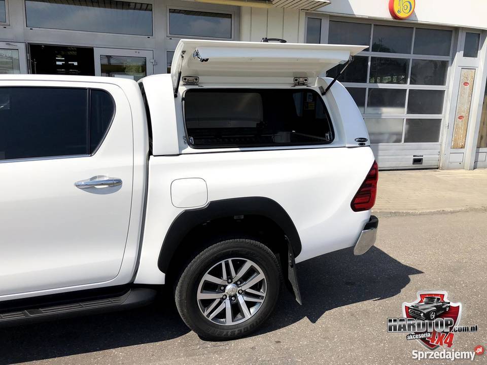 Zabudowa paki Hardtop Toyota Hilux Vigo klapy Pasłęk