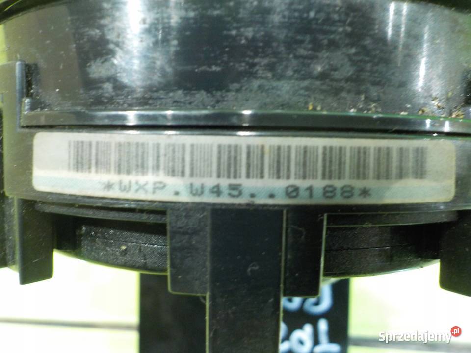 TOYOTA PRIUS III 15 VVTI AUT 04r HB 5D tasma Suków