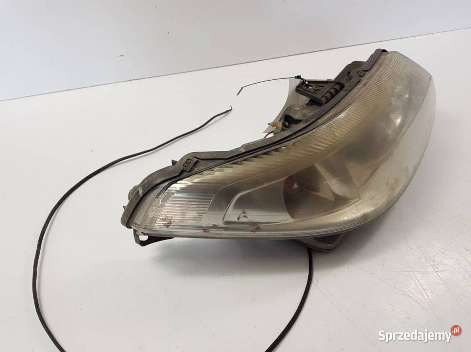 LAMPA PRAWA PRZÓD 8200002847 RENAULT LAGUNA II