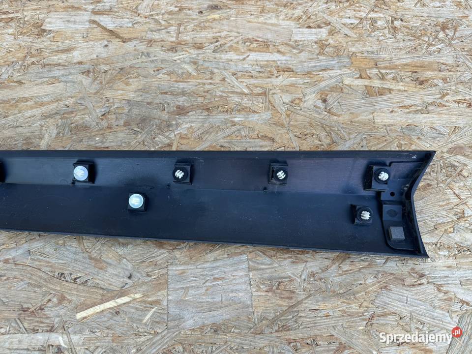 Listwa drzwi przód prawa rh Mazda cx3 cx3 Sieraków