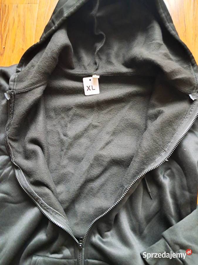 nowa męska bluza rozmiar na metce XL ale to jest sprzedam