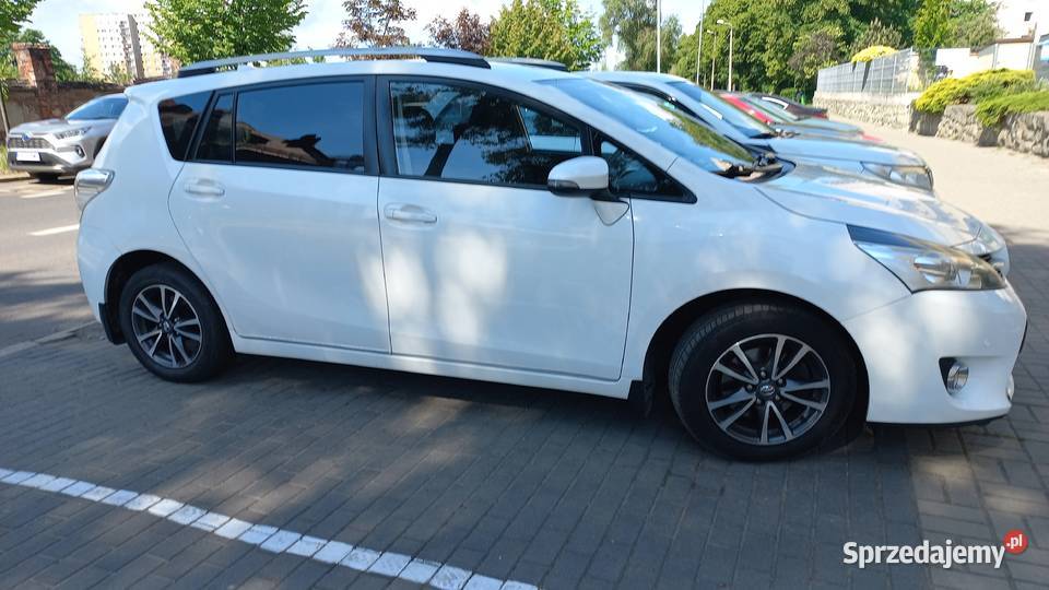 Piękna biała versalka Świętochłowice