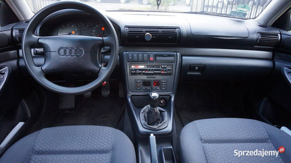 Audi A4 zarejestrowana ubezpieczona B5 19952001 208000km