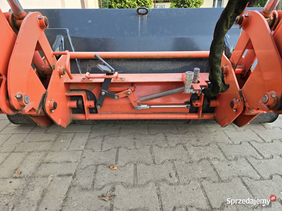 Ładowzcz czołowy Kubota 1954A Stoll stan idealny Zubowice