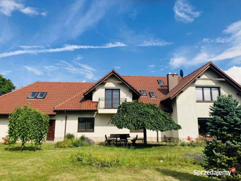 Sprzedam 300metrowy dom w Budzyniu kKryspinowa 2 piętra Sprzedaż