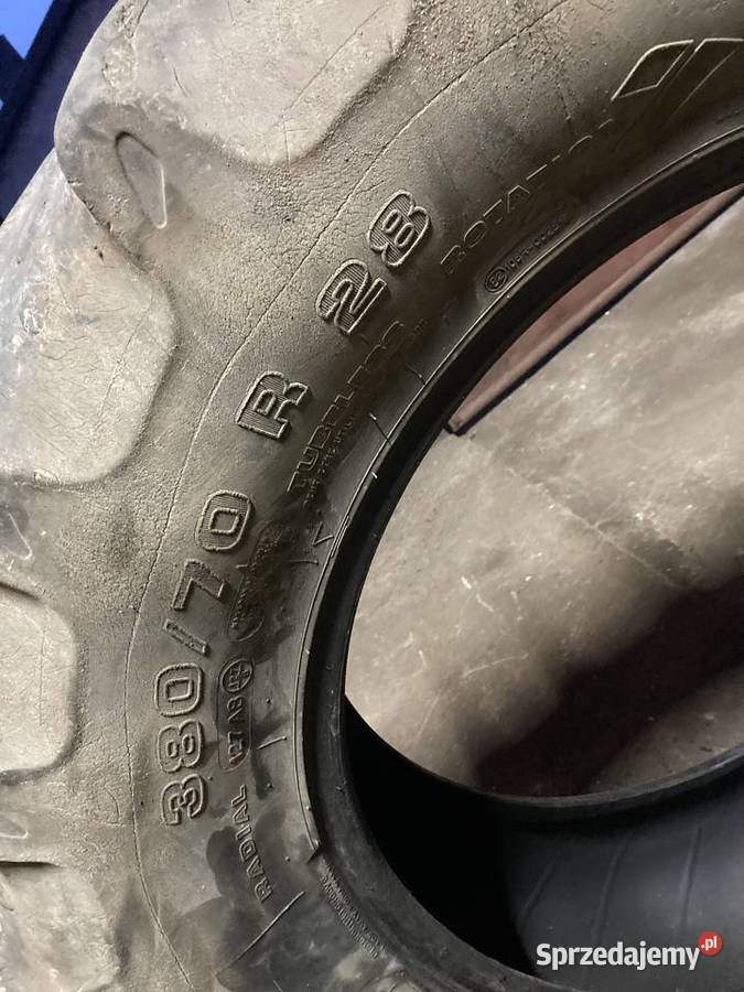 Opona 2 kleber 38070 r28 4 Pirelli 42070r28