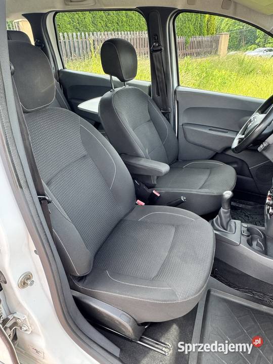 Dacia Lodgy 7 os 16 benzyna LPG Zgierz